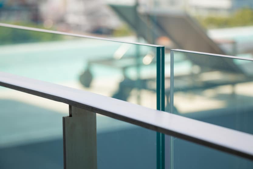 building regulations for glass balustrades